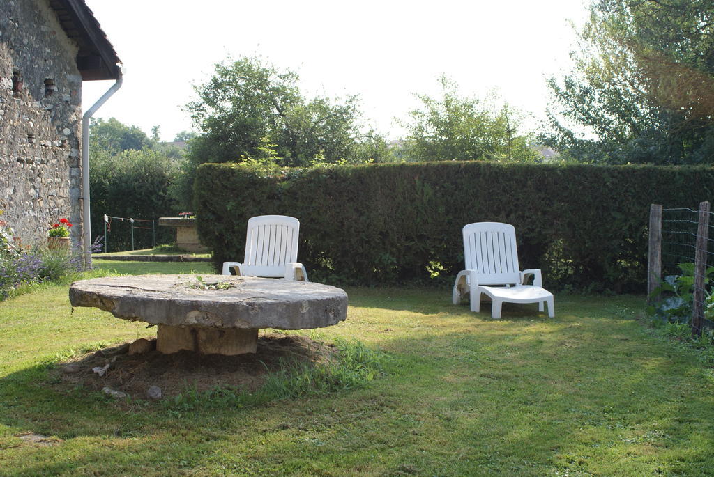 Le Moulin De Champagne Bed & Breakfast Viriat Екстериор снимка