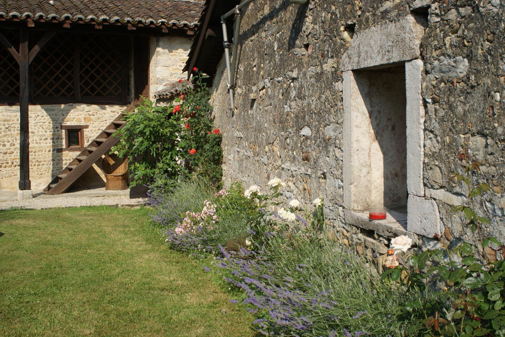 Le Moulin De Champagne Bed & Breakfast Viriat Екстериор снимка