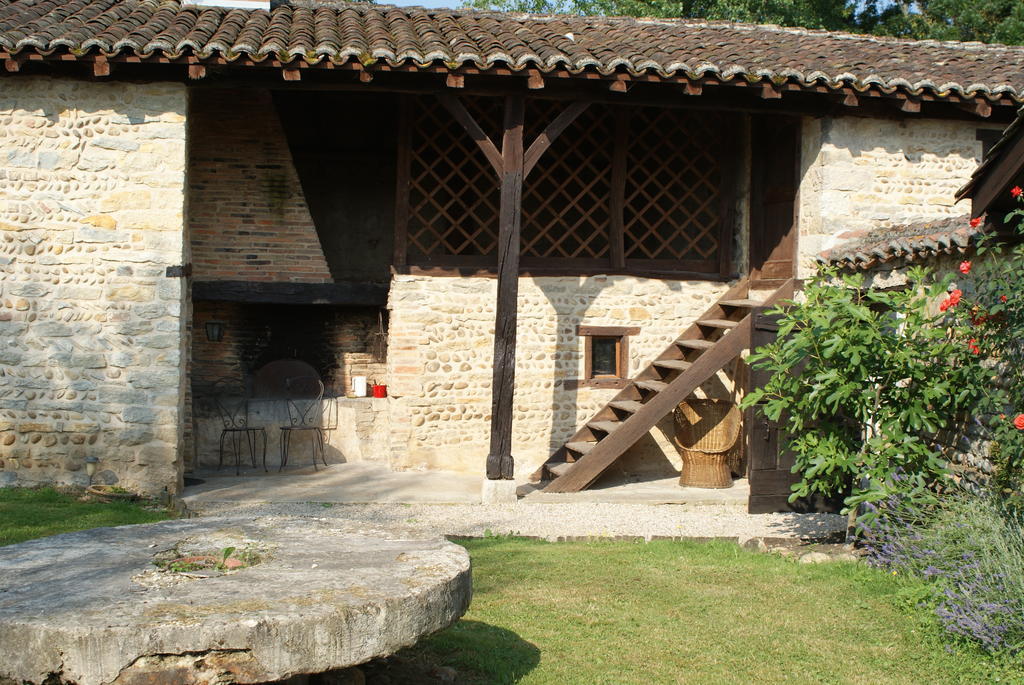 Le Moulin De Champagne Bed & Breakfast Viriat Екстериор снимка